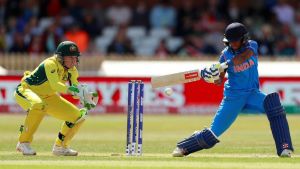 Женский крикет, Индия против Австралии